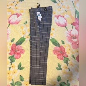 Women’s Gray Checkered Pants
